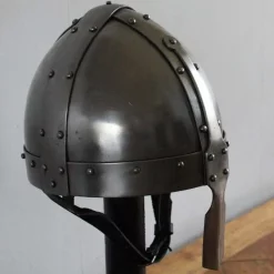 Ulfberth 8. Spangenhelm århundrede -Svaerd Salg 8 spangenhelm arhundrede 2