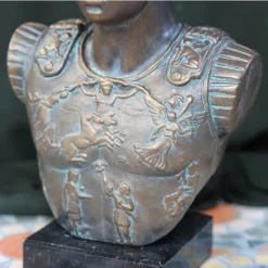 Svaerd Salg 24 Svaerd Salg -Svaerd Salg bronzed buste kejser augustus 1