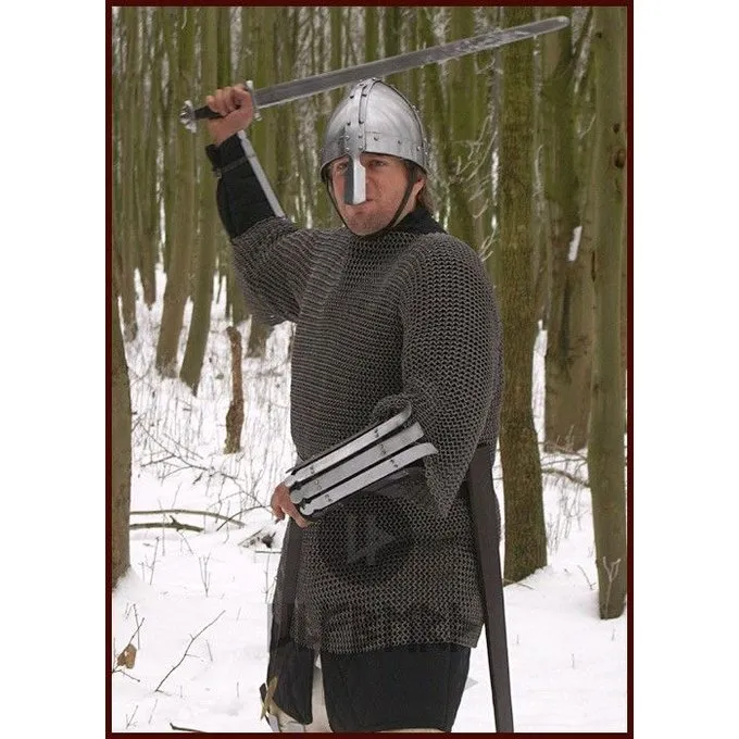 Ulfberth Brynjefrakke Med Mid-ærmer, Blandede Flade Ringe-Runde Nitter, 8 Mm 3 Ulfberth Brynjefrakke Med Mid-ærmer, Blandede Flade Ringe-Runde Nitter, 8 Mm