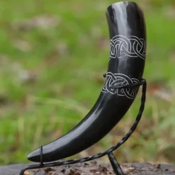 Epic Armoury Drikke Horn Tara Med Celtic Knob, Mørke -Svaerd Salg drikke horn tara med celtic knob morke 1