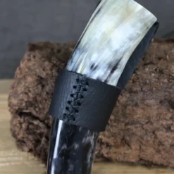 Mytholon Drikkehorn Holder Louis Sort -Svaerd Salg drikkehorn holder louis sort 3