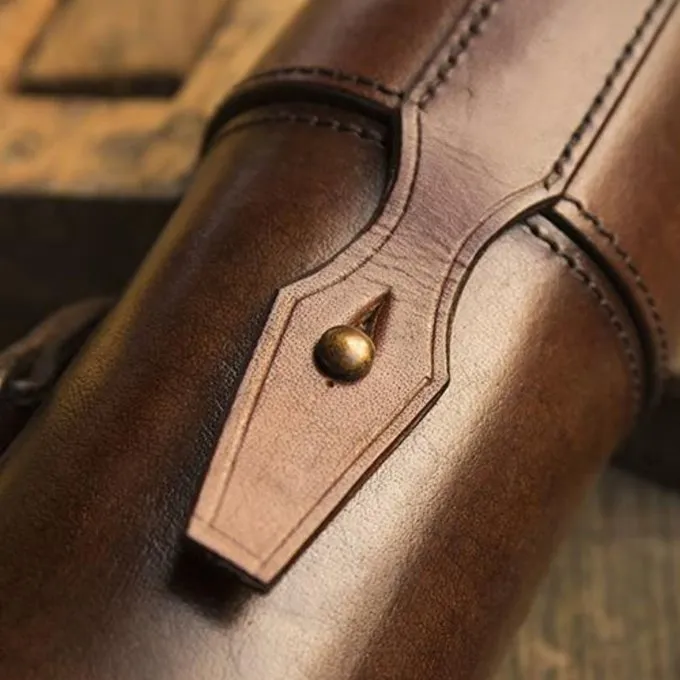 Epic Armoury Læderrulle Eller Flaskeholder, Brun 4 Epic Armoury Læderrulle Eller Flaskeholder, Brun - Billede 2