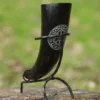 Epic Armoury Viking Drikkehorn Aegisjalmur, Mørke -Svaerd Salg viking drikkehorn aegisjalmur morke